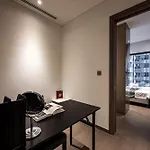 Marq Luxury Apartment 25 Gym City Center, Infinity Pool