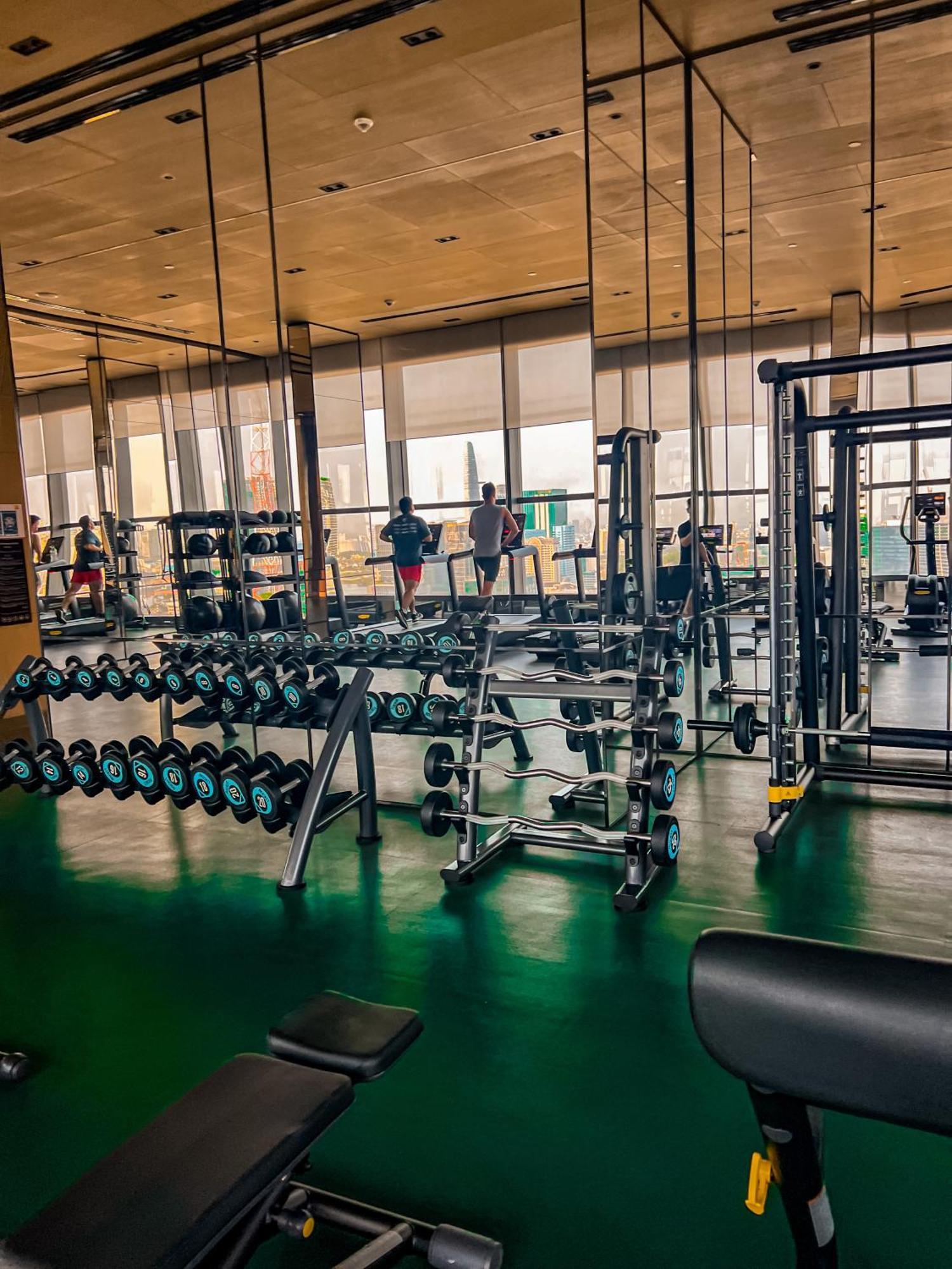 Marq Luxury 25 Gym Center, Infinity Pool Căn hộ TP. Hồ Chí Minh