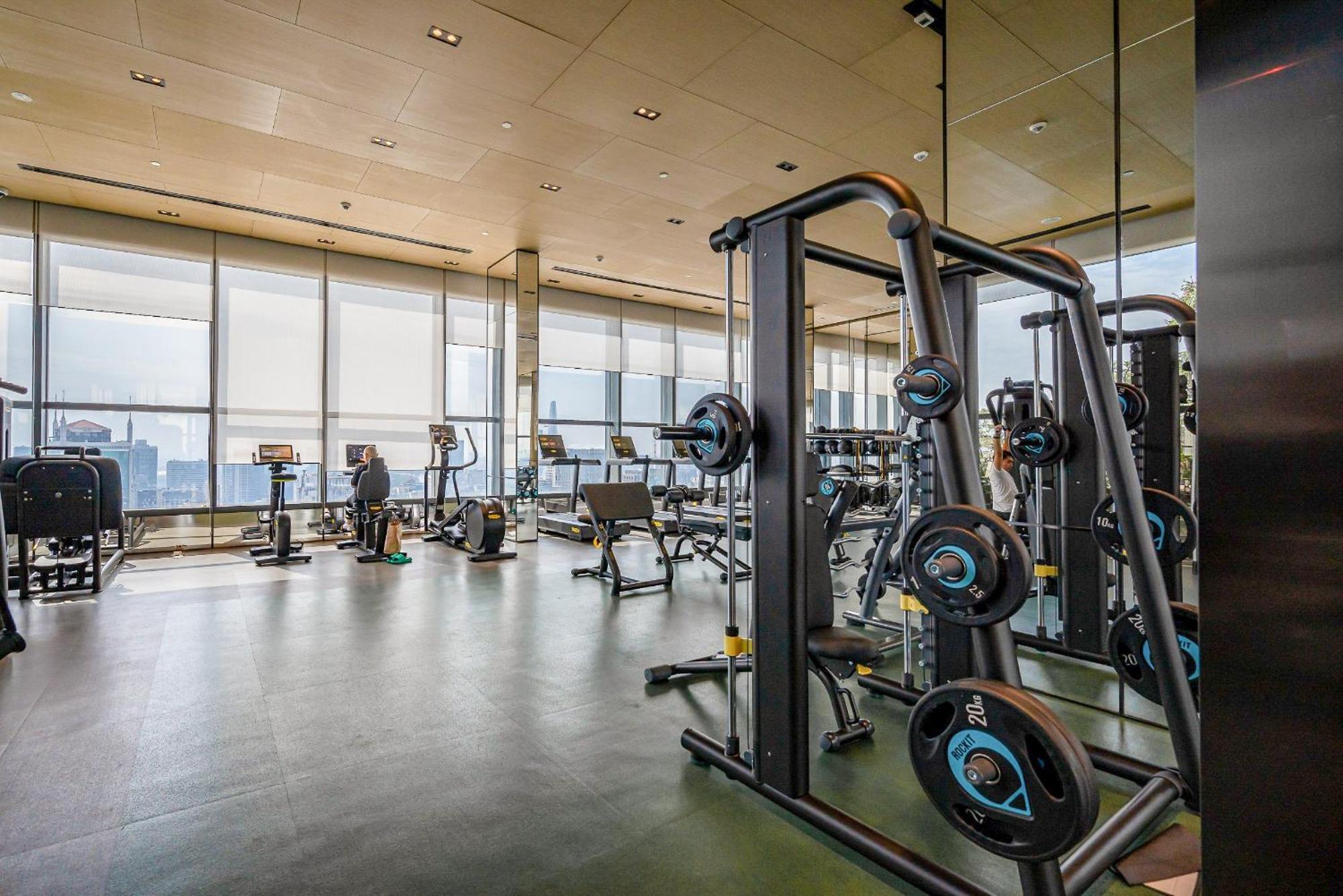 Marq Luxury 25 Gym Center, Infinity Pool * TP. Hồ Chí Minh
